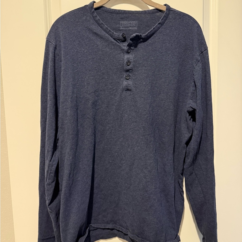 Patagonia Men's Blue Henley Shirt